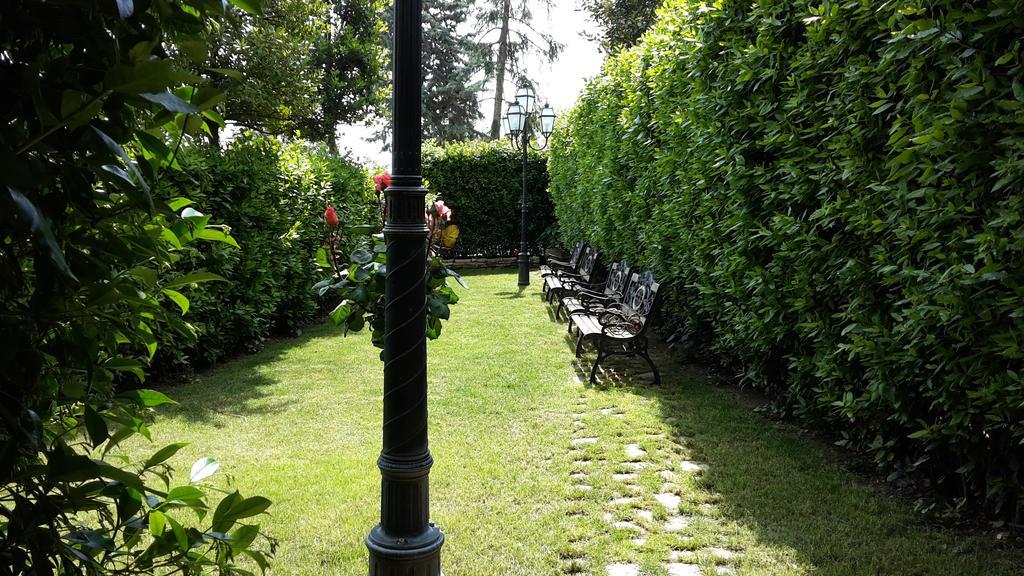 Montelupone Bed & Breakfast Exterior foto