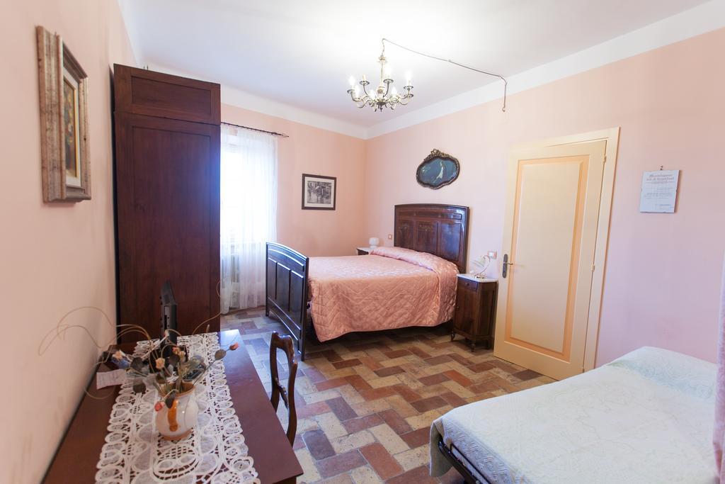 Montelupone Bed & Breakfast Habitación foto